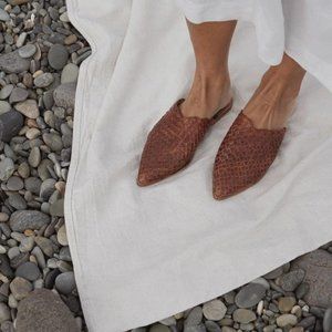 St. Agni Caio Woven Flat Mules 39